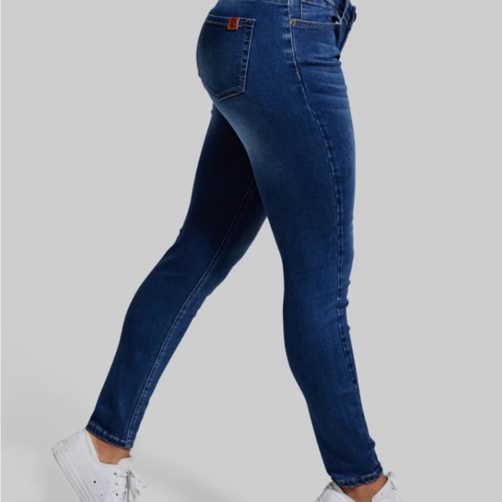 Born Primitive Dark wash High Waist Skinny Jeans BRAND NEW